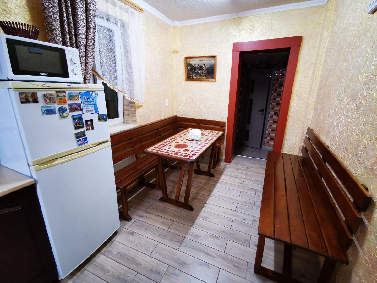 Hotel Міні Квартал Yahotyn Exteriér fotografie